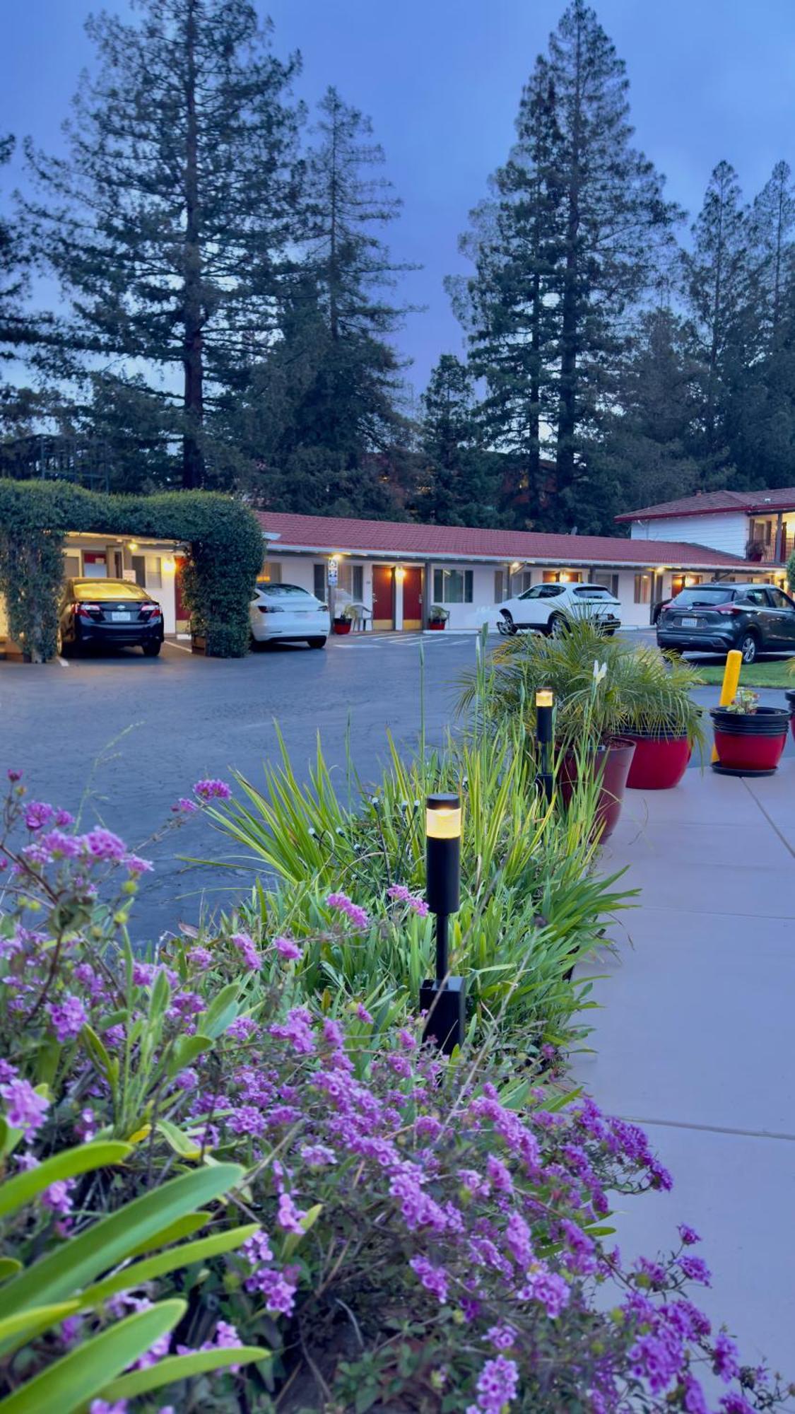 The Palo Alto Inn Eksteriør billede